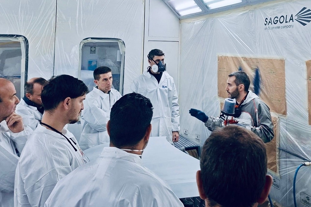 Sagola refuerza su compromiso con la formación en carrocería con una jornada técnica en Barcelona