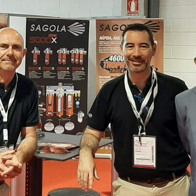 Potenciando al máximo el contacto con los profesionales
