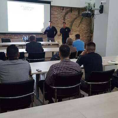 Sagola visita Finishing Group, su importador oficial en Rusia